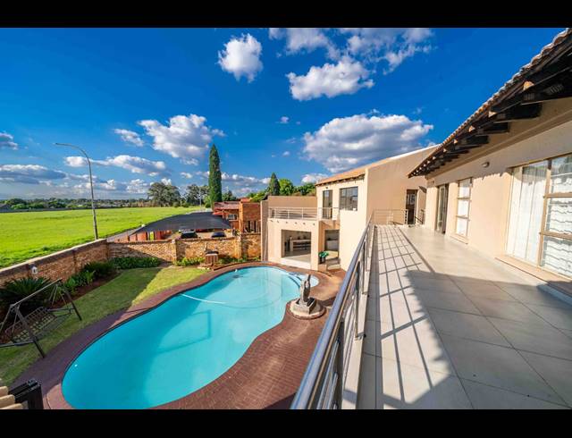 4 BEDROOM FREESTANDING FOR SALE IN SUNAIR PARK